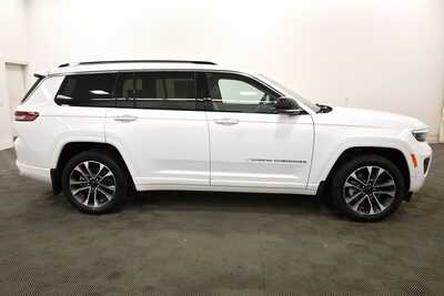 2021 Jeep Grand Cherokee L, $27995. Photo 9
