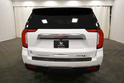 2022 GMC Yukon, $55999. Photo 6