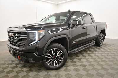 2022 GMC 1500 Crew Cab, $48999. Photo 2
