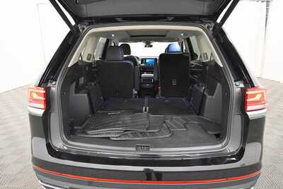 2025 Volkswagen Atlas, $38499. Photo 7