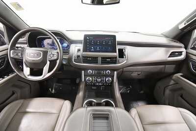 2023 GMC Yukon, $48999. Photo 3