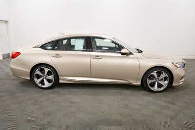 2020 Honda Accord, $27999. Photo 9