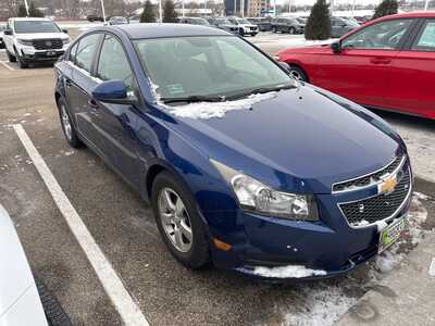2013 Chevrolet Cruze, $7253. Photo 2