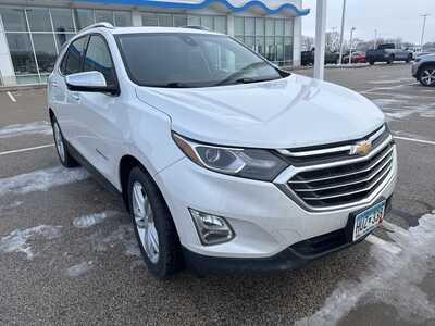 2018 Chevrolet Equinox, $13999. Photo 2