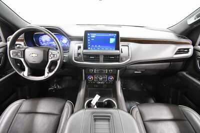 2024 Chevrolet Suburban, $64999. Photo 3