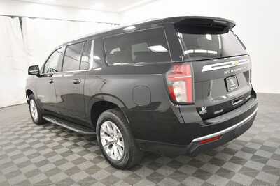 2024 Chevrolet Suburban, $64999. Photo 5