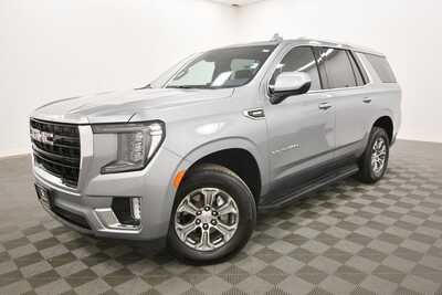 2024 GMC Yukon, $51999. Photo 2