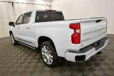 2026 Chevrolet 1500 Crew Cab, $68995. Photo 5