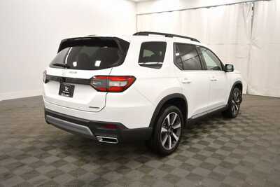 2025 Honda Pilot, $51550. Photo 7