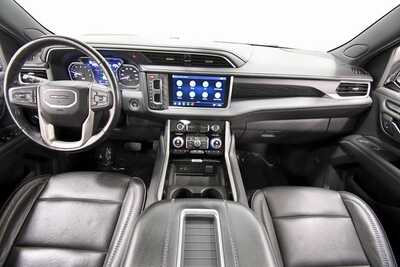 2021 GMC Yukon, $51995. Photo 3