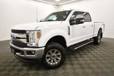 2018 Ford F250 Crew Cab, $19499. Photo 2