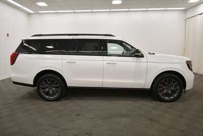 2025 Ford Expedition Max, $78995. Photo 10