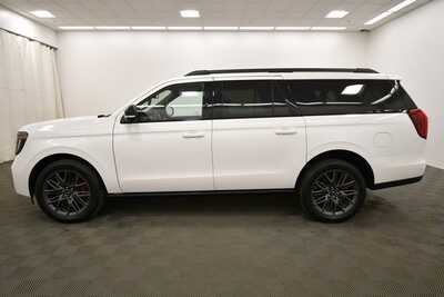 2025 Ford Expedition Max, $78995. Photo 4
