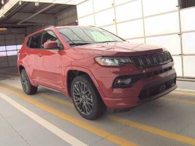 2023 Jeep Compass, $21499. Photo 2