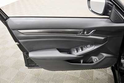 2022 Honda Accord, $23999. Photo 12