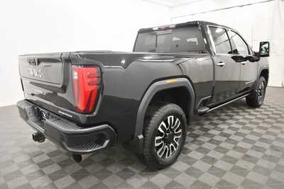 2024 GMC 2500 Crew Cab, $72499. Photo 8