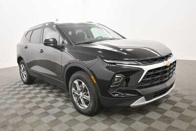 2024 Chevrolet Blazer, $30494. Photo 10