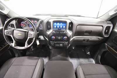 2023 Chevrolet 2500 Crew Cab, $46999. Photo 3
