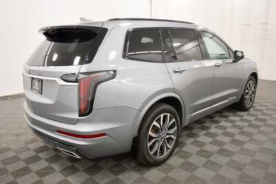 2023 Cadillac XT6, $39499. Photo 7
