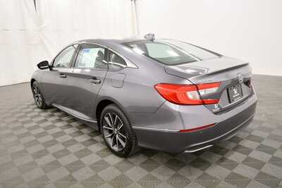 2021 Honda Accord, $20499. Photo 5