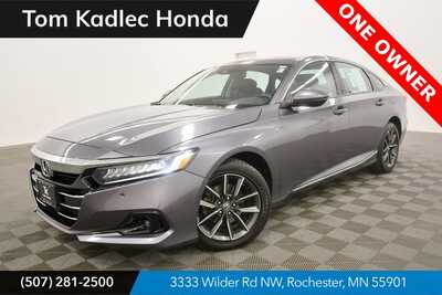 2021 Honda Accord, $20499. Photo 1