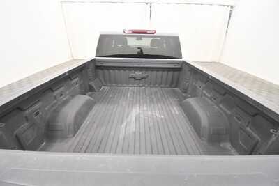 2022 Chevrolet 1500 Crew Cab, $35999. Photo 7