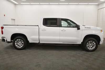 2022 Chevrolet 1500 Crew Cab, $34999. Photo 9