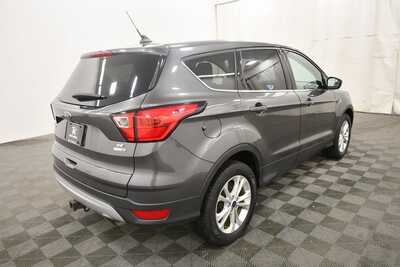 2019 Ford Escape, $12499. Photo 8