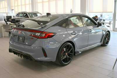 2025 Honda Civic, $47545. Photo 6