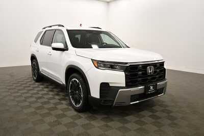 2026 Honda Pilot, $51753. Photo 9