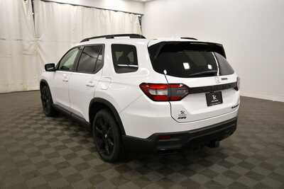 2026 Honda Pilot, $54754. Photo 5
