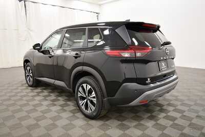 2023 Nissan Rogue, $22999. Photo 5