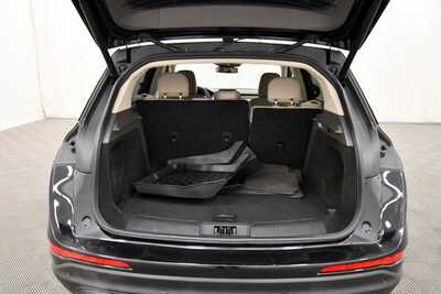 2022 Lincoln Corsair, $28995. Photo 7