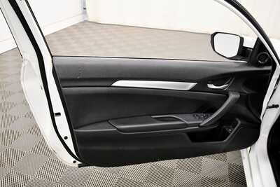 2019 Honda Civic, $15999. Photo 10