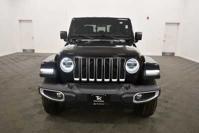2020 Jeep Gladiator, $26499. Photo 11
