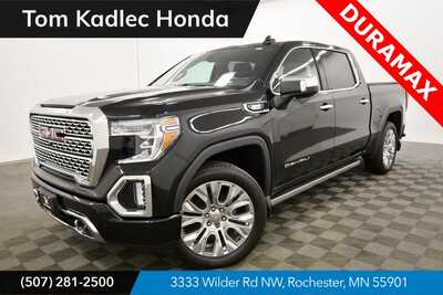 2020 GMC 1500 Crew Cab, $31999. Photo 1