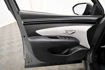 2024 Hyundai Tucson, $23299. Photo 12