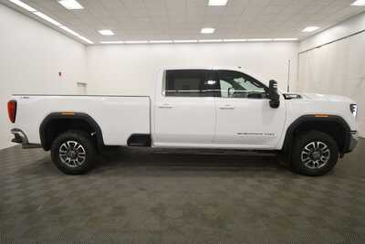 2024 GMC Sierra 3500HD, $56999. Photo 9