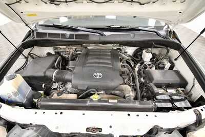 2013 Toyota Sequoia, $18795. Photo 12