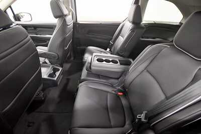 2026 Honda Odyssey, $45333. Photo 9