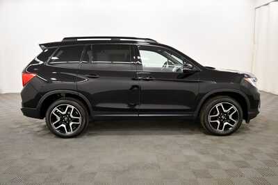2023 Honda Passport, $36999. Photo 9