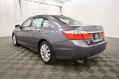 2014 Honda Accord, $15995. Photo 5