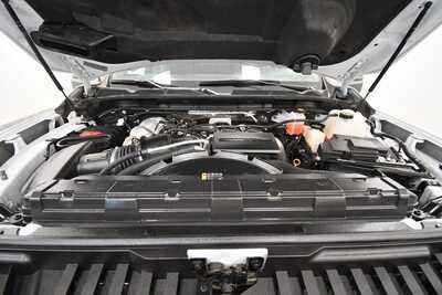 2024 GMC 3500 Crew Cab, $57999. Photo 12