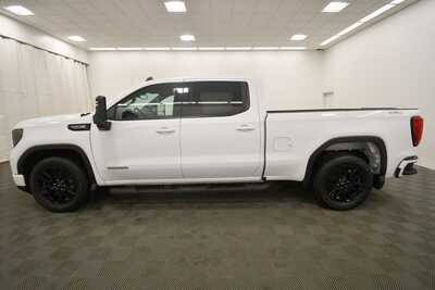 2024 GMC 1500 Crew Cab, $42803. Photo 4