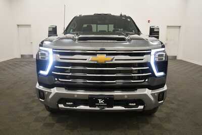 2024 Chevrolet 2500 Ext Cab, $55499. Photo 11