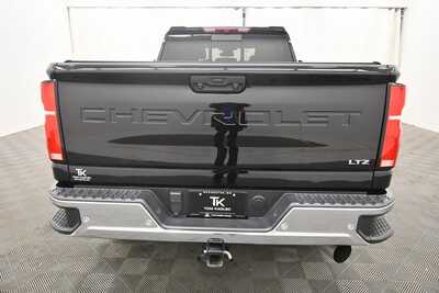 2024 Chevrolet 2500 Ext Cab, $55499. Photo 6