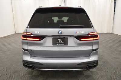 2025 BMW X7, $94999. Photo 6