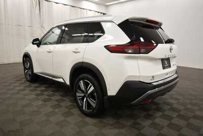 2023 Nissan Rogue, $25285. Photo 5