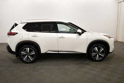 2023 Nissan Rogue, $25285. Photo 9