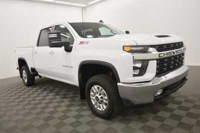 2023 Chevrolet 2500 Crew Cab, $43367. Photo 9